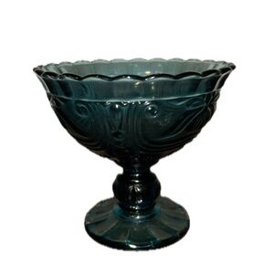 L.E Smith Blue Pedestal Ice Cream Bowl Scalloped Edge